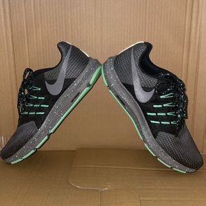 Nike Green Tennis/Running Shoe